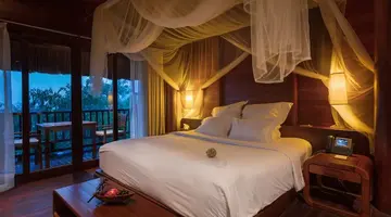 L ALYA NINH VAN BAY