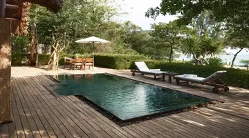 L ALYA NINH VAN BAY