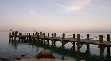 L ALYA NINH VAN BAY