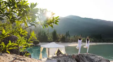 L ALYA NINH VAN BAY