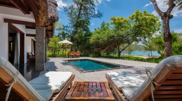 L ALYA NINH VAN BAY