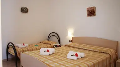 L ANCORA HOTEL