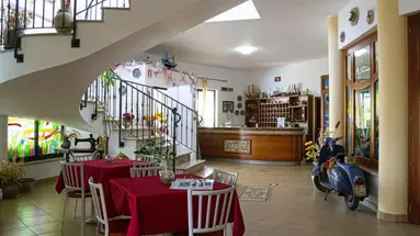L ANCORA HOTEL