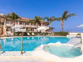 L Arcobaleno Resort