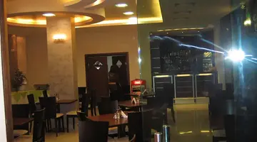 L&B Hotel