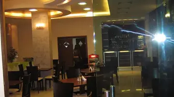 L&B Hotel