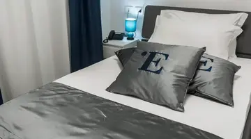 L Essenza Hotel