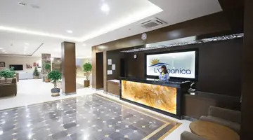 L' Oceanica Beach Resort