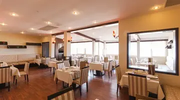 L' Oceanica Beach Resort