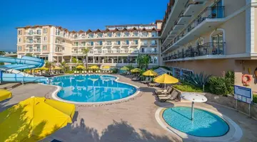 L Oceanica Hotel