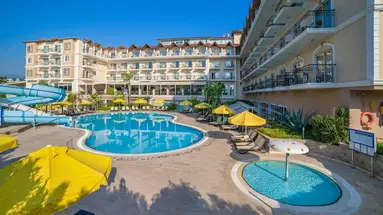 L Oceanica Hotel