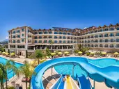 L Oceanica Hotel