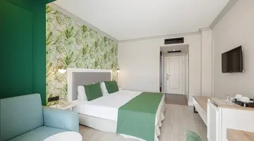 L Oceanica Hotel