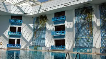 L Orient Palace Resort & Spa Hotel