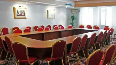 L  Orient Palace Resort & Spa Hotel