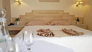 L  Orient Palace Resort & Spa Hotel
