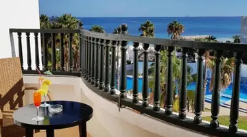 L Orient Palace Resort & Spa Hotel