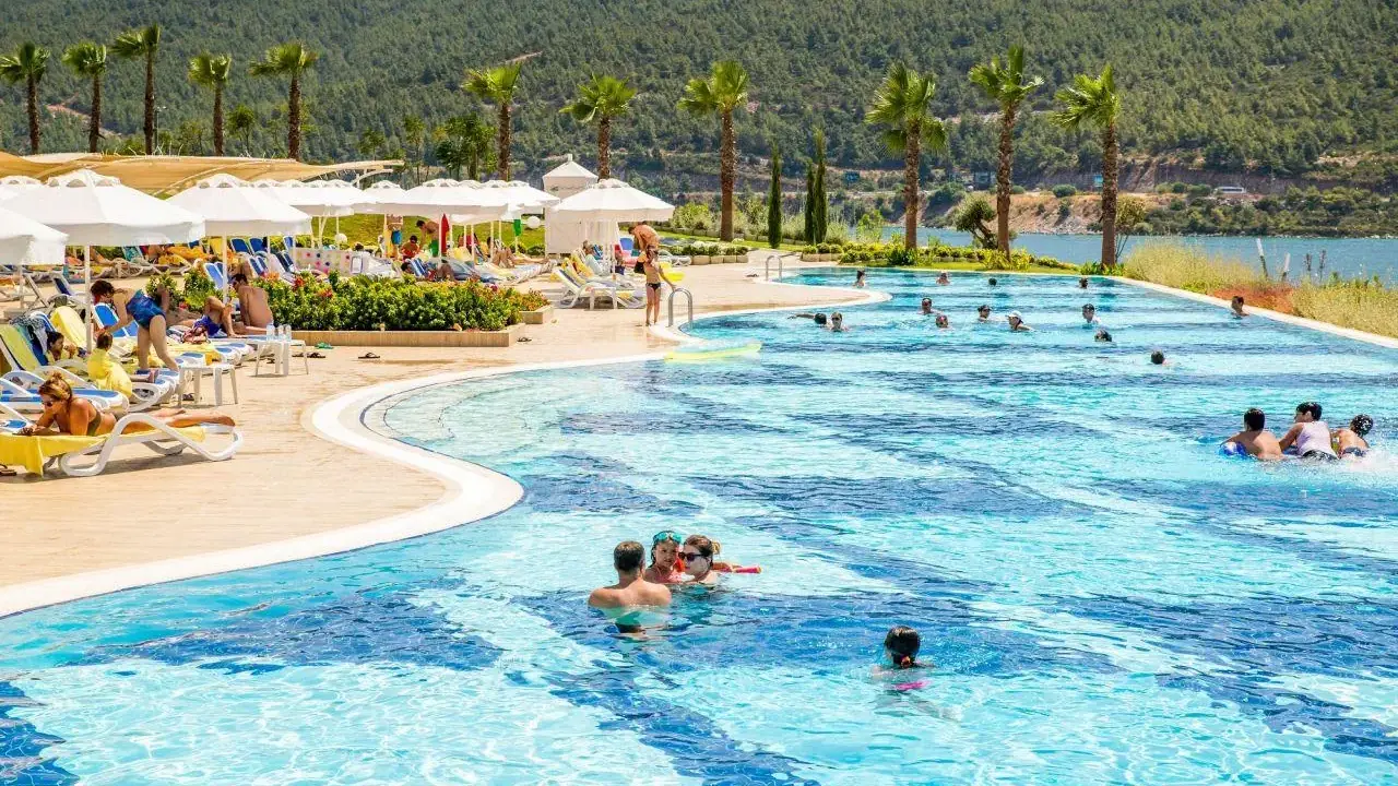 LA BLANCHE ISLAND