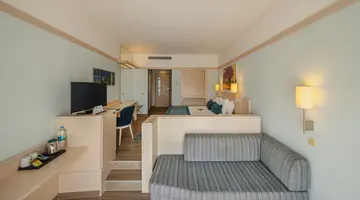 LA BLANCHE RESORT & SPA