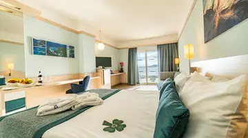 LA BLANCHE RESORT & SPA