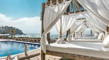 La Cala Be Live Adults Only