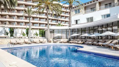 La Cala Be Live Adults Only