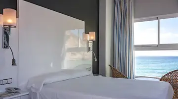 La Cala Hotel