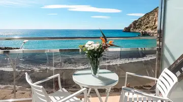 La Cala Hotel