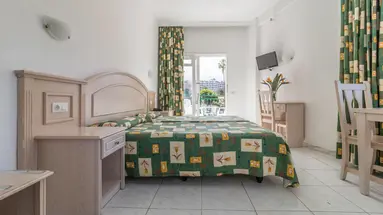 La Carabela Apartamentos