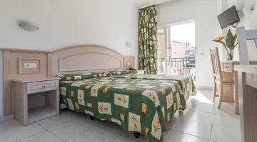 La Carabela Apartamentos