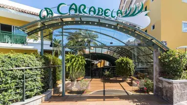 La Carabela Apartamentos