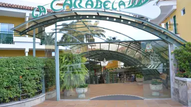 La Carabela Apartamentos