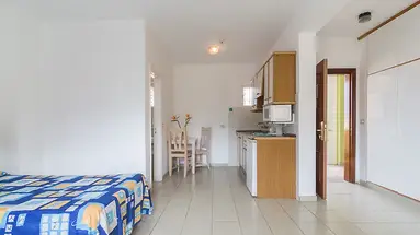 La Carabela Apartamentos