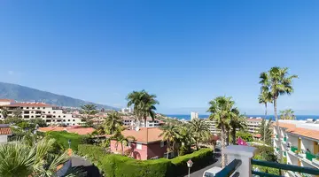 La Carabela Apartamentos