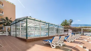 La Carabela Apartamentos