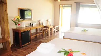 LA CASA RESORT