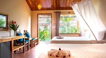 LA CASA RESORT