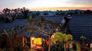 LA CASA RESORT