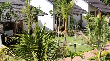 LA CASA RESORT