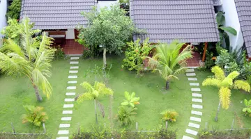 LA CASA RESORT