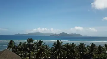 LA DIGUE ISLAND LODGE