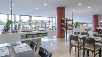 La Estacion
