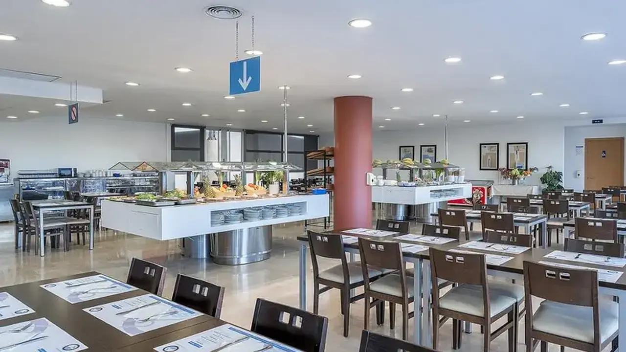 La Estacion