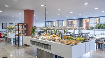 La Estacion