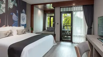La Flora Khao Lak