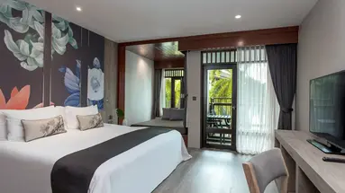 LA FLORA KHAO LAK