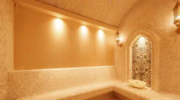 La Green Hotel & Residence