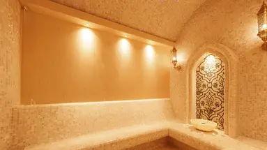 La Green Hotel & Residence