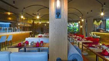 La Green Hotel & Residence