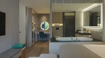 La Green Hotel & Residence